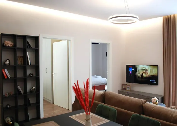 Lindi's 8/2 Appartement